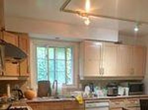 Photo 1 at 98 Carolbreen Square, Agincourt North, Toronto