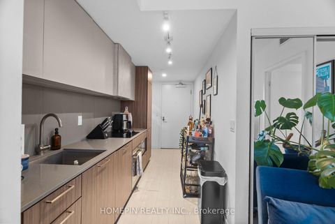 Photo 8 at 3001 - 19 Western Battery Road, Niagara, Toronto