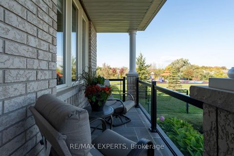 Photo 3 at 16 Thomas Noble Court, Nobleton, King