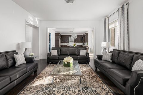 Photo 16 at 16 Thomas Noble Court, Nobleton, King