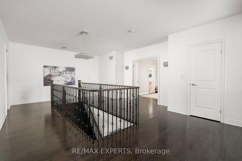 Photo 27 at 16 Thomas Noble Court, Nobleton, King