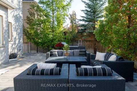 Photo 42 at 16 Thomas Noble Court, Nobleton, King