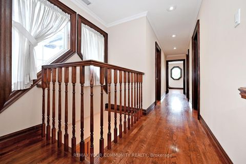 Photo 22 at 39 Prattley Drive, Don Valley Village, Toronto