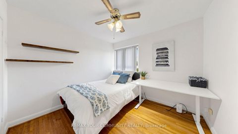 Photo 16 at 487 Hounslow Avenue, Willowdale West, Toronto