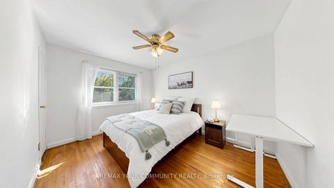 Photo 18 at 487 Hounslow Avenue, Willowdale West, Toronto