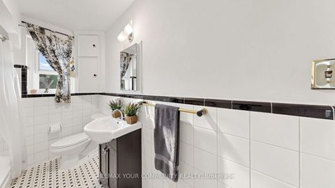 Photo 26 at 487 Hounslow Avenue, Willowdale West, Toronto