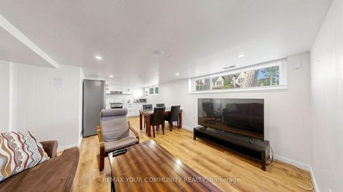 Photo 32 at 487 Hounslow Avenue, Willowdale West, Toronto