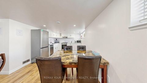 Photo 38 at 487 Hounslow Avenue, Willowdale West, Toronto