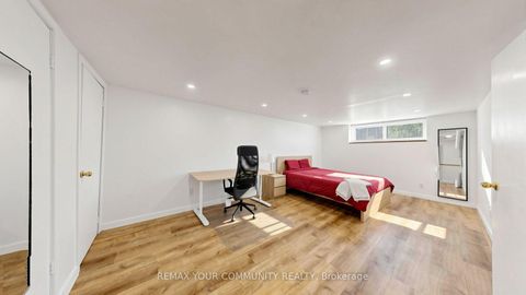 Photo 39 at 487 Hounslow Avenue, Willowdale West, Toronto