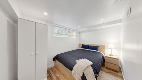 Photo 41 at 487 Hounslow Avenue, Willowdale West, Toronto