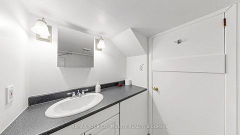 Photo 43 at 487 Hounslow Avenue, Willowdale West, Toronto