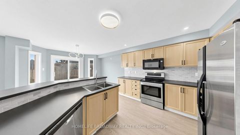 Photo 10 at 145 Livingstone Street E, East Bayfield, Barrie