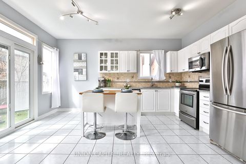 Photo 18 at 81 Ten Oaks Boulevard, Patterson, Vaughan