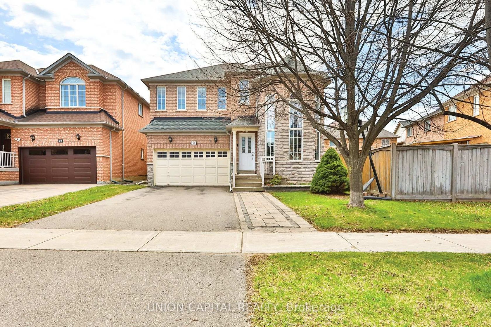 81 Ten Oaks Boulevard, Patterson, Vaughan photo number 2