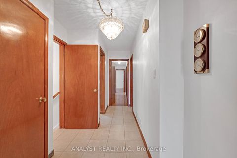 Photo 8 at 269 Gary Drive, Pelmo Park W4, Toronto