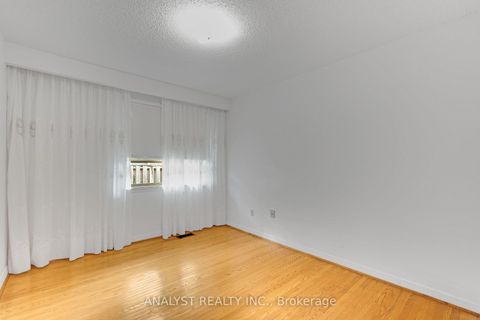 Photo 19 at 269 Gary Drive, Pelmo Park W4, Toronto