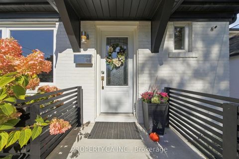 Photo 2 at 44 Daniels Street, Queensway, Toronto