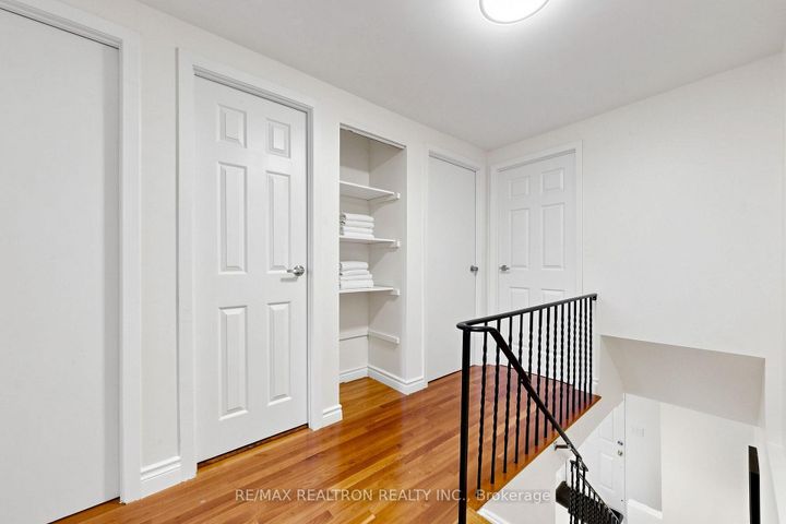 Photo 15 at 42 Pepper Vine Way, Bayview Village, Toronto