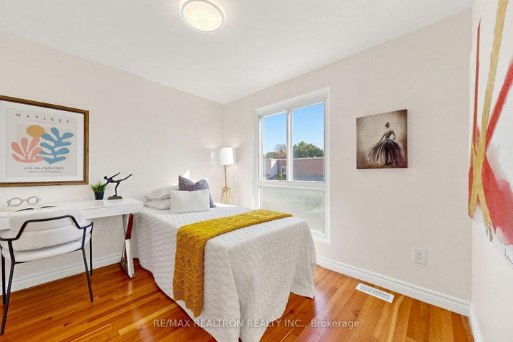 Photo 21 at 42 Pepper Vine Way, Bayview Village, Toronto