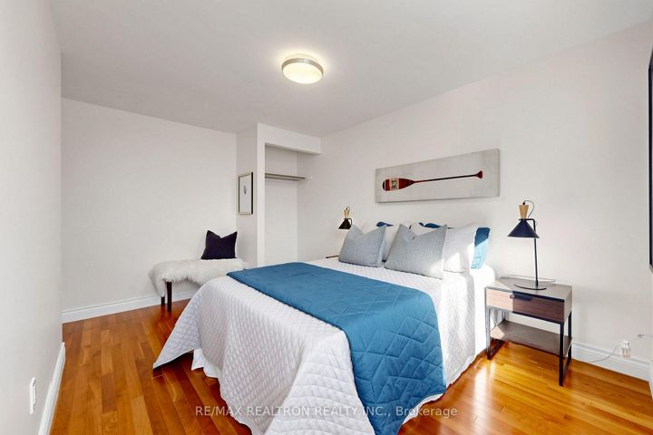 Photo 25 at 42 Pepper Vine Way, Bayview Village, Toronto