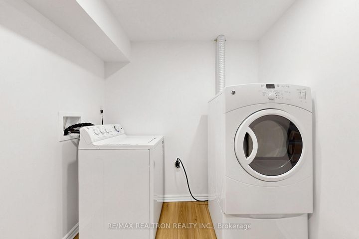Photo 41 at 42 Pepper Vine Way, Bayview Village, Toronto