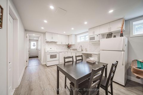Photo 31 at 37 Pawnee Avenue, Pleasant View, Toronto