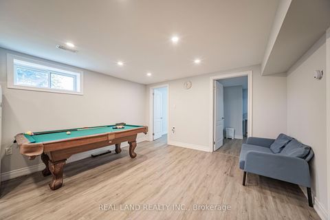 Photo 32 at 37 Pawnee Avenue, Pleasant View, Toronto