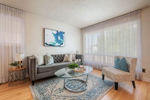 Photo 7 at 887 Brimorton Drive, Woburn, Toronto