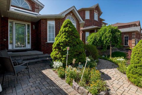 Photo 1 at 245 Pringle Drive, Edgehill Drive, Barrie