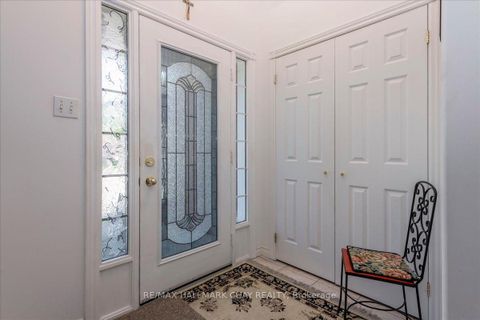 Photo 2 at 245 Pringle Drive, Edgehill Drive, Barrie