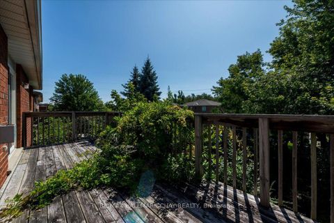 Photo 9 at 245 Pringle Drive, Edgehill Drive, Barrie