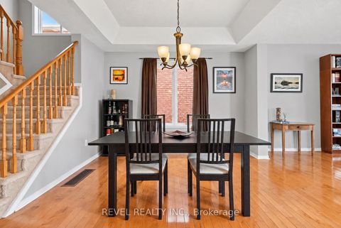 Photo 6 at 30 Sun King Crescent, Shore, Barrie