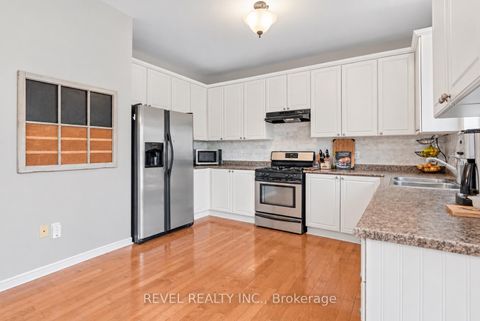 Photo 19 at 30 Sun King Crescent, Shore, Barrie