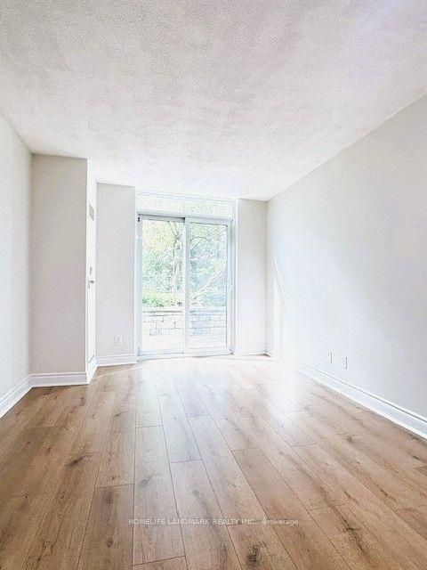 Photo 8 at 315 - 25 Greenview Avenue, Newtonbrook West, Toronto