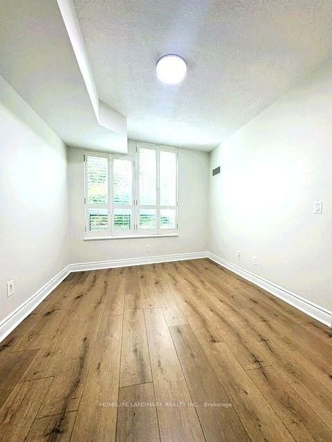 Photo 12 at 315 - 25 Greenview Avenue, Newtonbrook West, Toronto