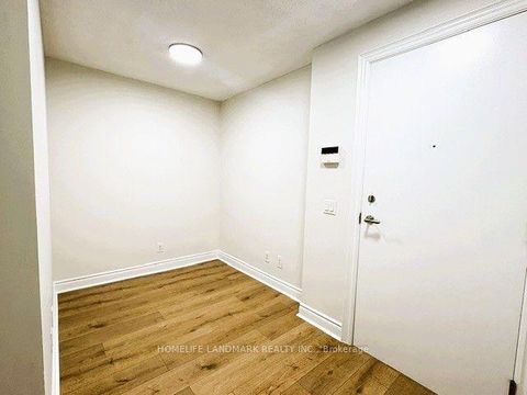 Photo 14 at 315 - 25 Greenview Avenue, Newtonbrook West, Toronto
