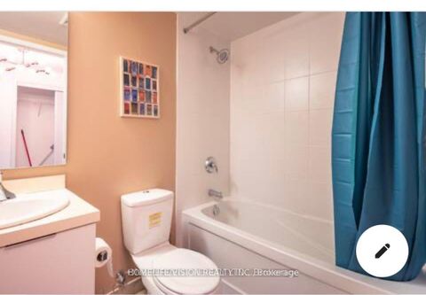Photo 9 at 1601 - 14 York Street W, Waterfront Communities C1, Toronto
