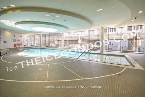 Photo 13 at 1601 - 14 York Street W, Waterfront Communities C1, Toronto