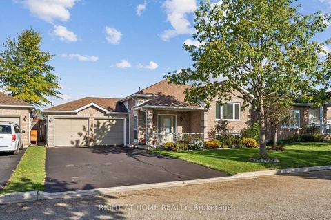 Photo 1 at 12 Player Drive, East Bayfield, Barrie
