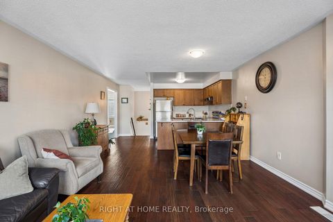 Photo 10 at 12 Player Drive, East Bayfield, Barrie