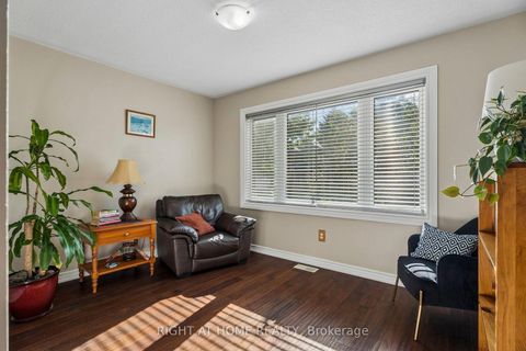 Photo 19 at 12 Player Drive, East Bayfield, Barrie