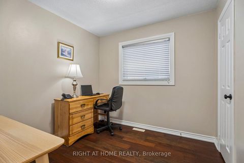 Photo 21 at 12 Player Drive, East Bayfield, Barrie