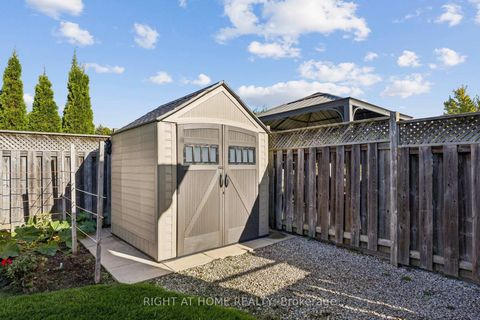 Photo 40 at 12 Player Drive, East Bayfield, Barrie