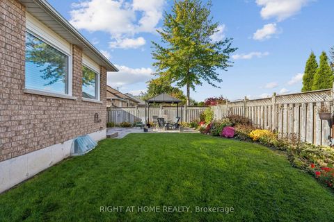 Photo 41 at 12 Player Drive, East Bayfield, Barrie