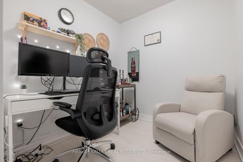 Photo 10 at 202 - 68 Merton Street, Mount Pleasant West, Toronto