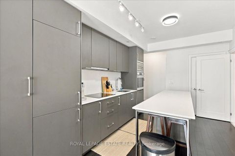 Photo 7 at 1201 - 88 Cumberland Street, Annex, Toronto