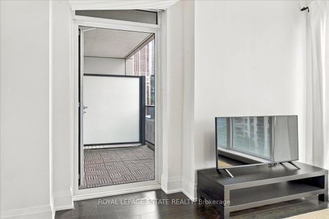Photo 14 at 1201 - 88 Cumberland Street, Annex, Toronto