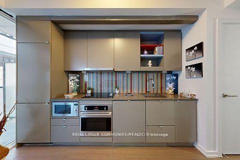 Photo 10 at 602 - 101 PETER Street, Waterfront Communities C1, Toronto