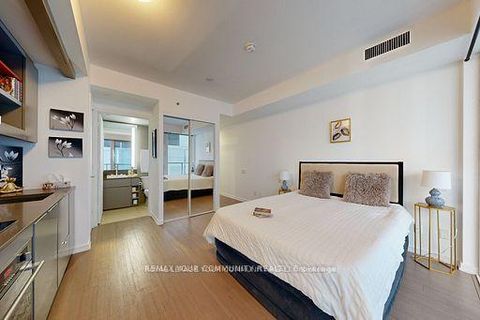 Photo 13 at 602 - 101 PETER Street, Waterfront Communities C1, Toronto