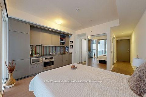Photo 15 at 602 - 101 PETER Street, Waterfront Communities C1, Toronto